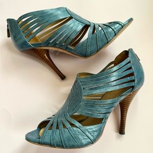 EUC Boutique 9 Jayleen Open Toe Leather Strappy Heels Sandals Sz 7.5